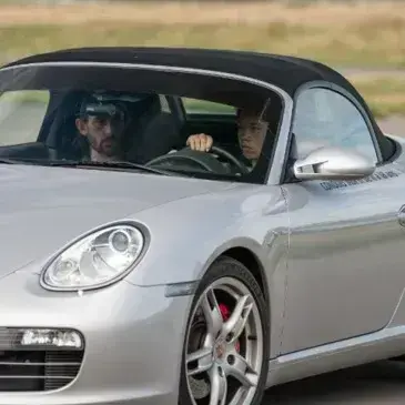 Stage de Pilotage Enfant en Porsche Boxster près de Besançon Stage de Pilotage Enfant en Porsche Boxster près de Besançon