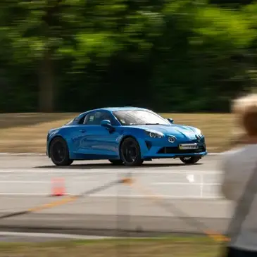 Stage de Pilotage pour Enfant proche Circuit de l'Enclos