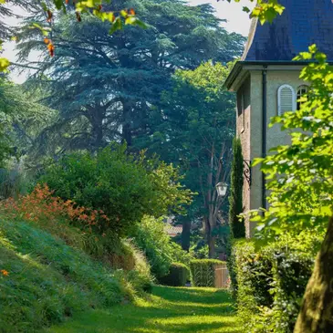 Weekend et Hébergement Insolite, département Rhône Weekend et Hébergement Insolite, département Rhône