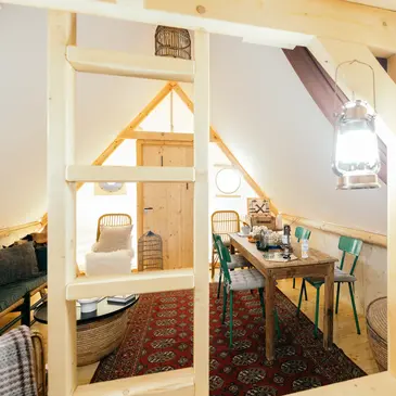 Weekend et Hébergement Insolite proche Caluire-et-Cuire, à 15min de Lyon