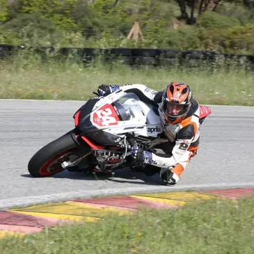 Stage de pilotage moto en région Languedoc-Roussillon