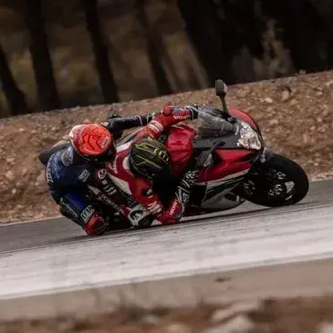 Baptême Sensations Moto BMW 1000 RR - Driving Center au Castellet