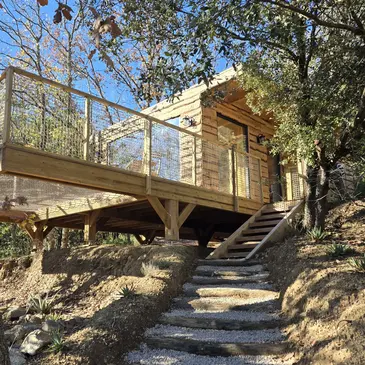 Cabane sur Pilotis à Ansignan Cabane sur Pilotis à Ansignan