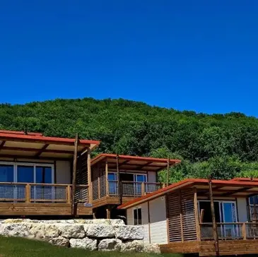 Nuit en Cabane avec Bain Nordique à Brullioles Nuit en Cabane avec Bain Nordique à Brullioles