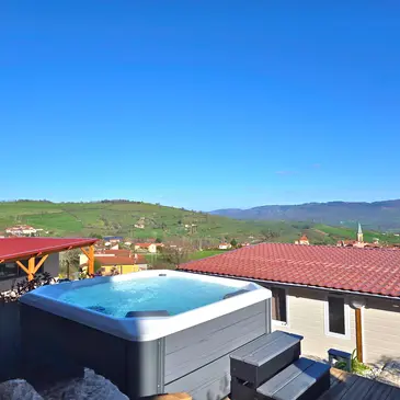 Réserver Weekend et Hébergement Insolite en Rhône-Alpes