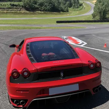 Circuit de Dijon-Prenois, Côte d'or (21) - Stage de Pilotage pour Enfant