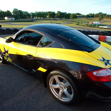 Stage de Pilotage Enfant en Porsche - Circuit de Dijon-Prenois en région Bourgogne