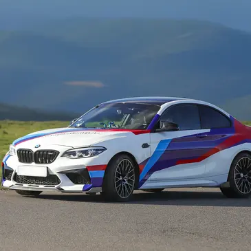 Circuit de Dijon-Prenois, Côte d'or (21) - Stage de Pilotage pour Enfant Circuit de Dijon-Prenois, Côte d'or (21) - Stage de Pilotage pour Enfant