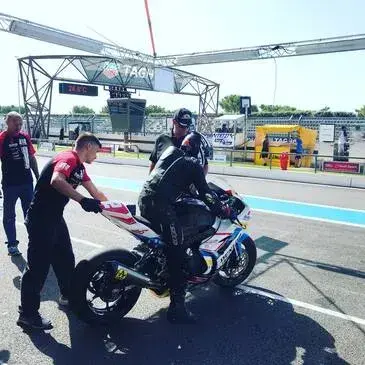 Stage de pilotage moto, département Nièvre Stage de pilotage moto, département Nièvre