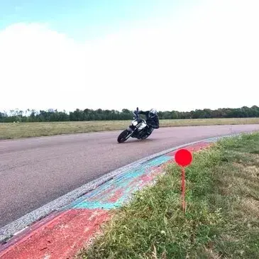 Circuit de Magny-Cours - Piste Club, Nièvre (58) - Stage de pilotage moto