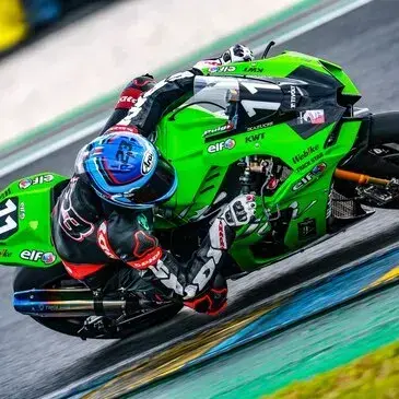 Stage de pilotage moto proche Circuit de Magny-Cours - Piste Club