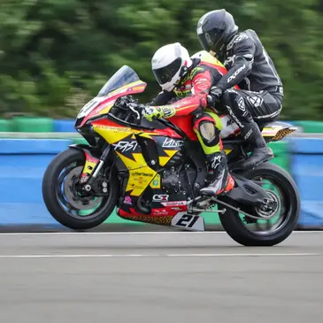 Gard (30) Languedoc-Roussillon - Stage de Pilotage