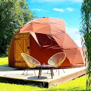 Nuit en Dôme à Bailly-aux-Forges Nuit en Dôme à Bailly-aux-Forges