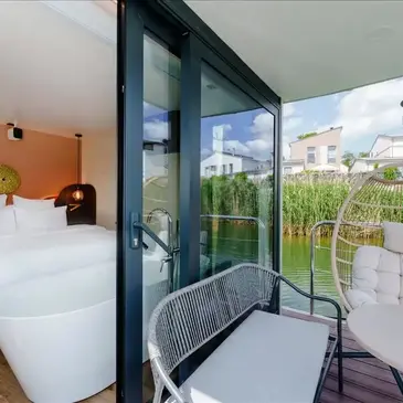 Weekend et Hébergement Insolite proche Torcy, à 20 min de Disney Weekend et Hébergement Insolite proche Torcy, à 20 min de Disney