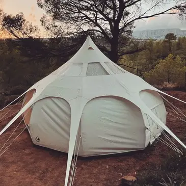 Weekend et Hébergement Insolite en région PACA et Corse Weekend et Hébergement Insolite en région PACA et Corse