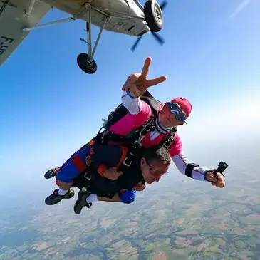 Saut en parachute en région Bretagne
