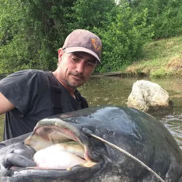 Pêche au gros proche Foix