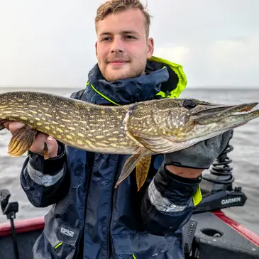 Pêche aux Carnassiers à Lacanau en région Aquitaine