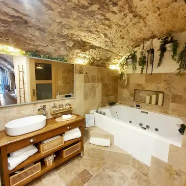 Biot, Alpes Maritimes (06) - Weekend et Hébergement Insolite