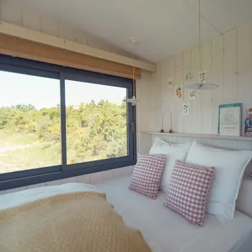 Nuit en Tiny House avec Jacuzzi Privatif à Saint-Remèze en région Rhône-Alpes Nuit en Tiny House avec Jacuzzi Privatif à Saint-Remèze en région Rhône-Alpes