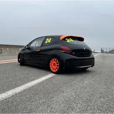 Stage de Pilotage Berline Sportive en région Languedoc-Roussillon Stage de Pilotage Berline Sportive en région Languedoc-Roussillon