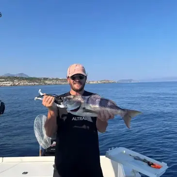 Calvi, Haute Corse (2B) - Pêche au gros Calvi, Haute Corse (2B) - Pêche au gros