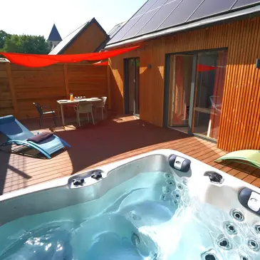 Nuit en Lodge avec Spa Privatif à Amboise Nuit en Lodge avec Spa Privatif à Amboise