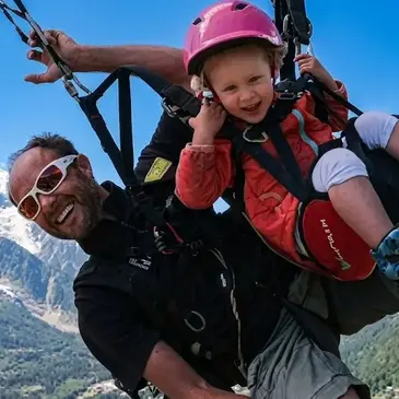Baptême en parapente proche Chamonix-Mont-Blanc Baptême en parapente proche Chamonix-Mont-Blanc