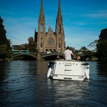 Balade privative en Bateau à Strasbourg