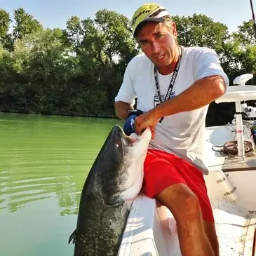 Pêche aux Carnassiers aux Saintes-Maries-de-la-Mer Pêche aux Carnassiers aux Saintes-Maries-de-la-Mer