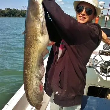 Pêche aux Carnassiers aux Saintes-Maries-de-la-Mer en région PACA et Corse