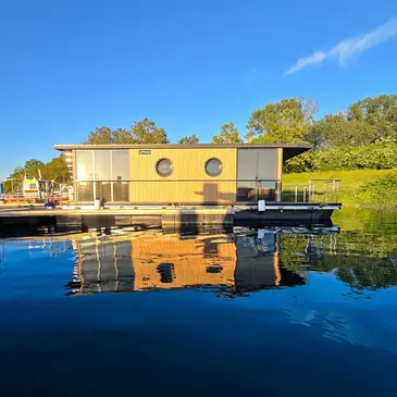 Nuit Insolite en House Boat sur le Rhône à Valence