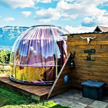 Nuit en Bulle avec Spa à Novalaise - Lac d'Aiguebelette Nuit en Bulle avec Spa à Novalaise - Lac d'Aiguebelette