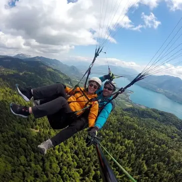 Baptême en Parapente - Survol de Sapenay en région Rhône-Alpes