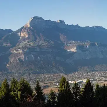 Initiation au Pilotage d'Hélicoptère à Chambéry en région Rhône-Alpes