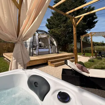 Nuit en Dôme avec Spa à Saint-Martin-en-Gâtinois