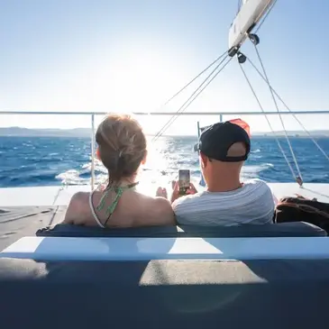 Balade en bateau en région PACA et Corse