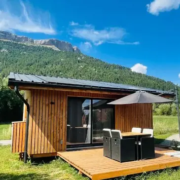 Nuit en Lodge avec Spa et Sauna à Sigoyer - Montagne de Céüse