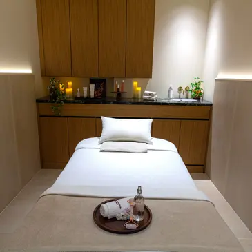 Spa et Massage Cinq Mondes® à L'Hôtel Napoléon 4* à Fontainebleau en région Ile-de-France Spa et Massage Cinq Mondes® à L'Hôtel Napoléon 4* à Fontainebleau en région Ile-de-France
