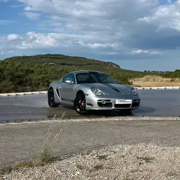 Stage de Pilotage Drift Porsche Cayman S-Circuit Château-Gaillard en région Rhône-Alpes