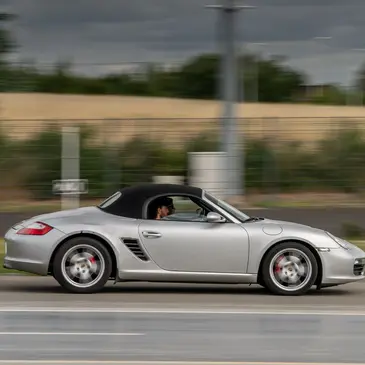 Stage de Pilotage Enfant Porsche Boxster - Circuit de Mirecourt Stage de Pilotage Enfant Porsche Boxster - Circuit de Mirecourt