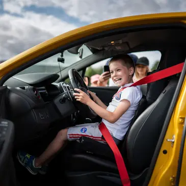 Stage de Pilotage pour Enfant en région Aquitaine