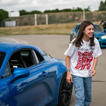 Stage de Pilotage Enfant en Alpine A110 S - Circuit d'Issoire en région Auvergne
