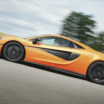 Stage de Pilotage Enfant en McLaren 570S près de Lens Stage de Pilotage Enfant en McLaren 570S près de Lens