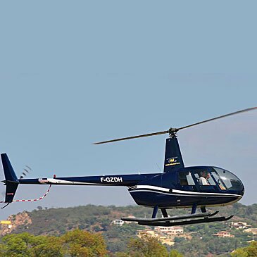 Baptême de l&#39;air hélicoptère en région PACA et Corse