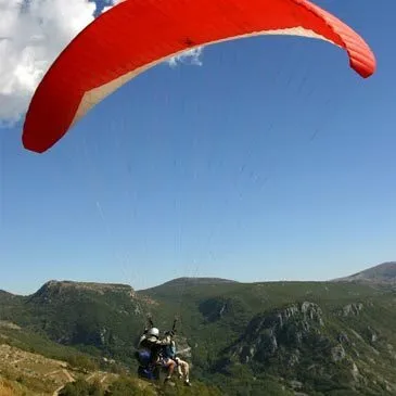 Baptême en parapente, département Alpes Maritimes Baptême en parapente, département Alpes Maritimes