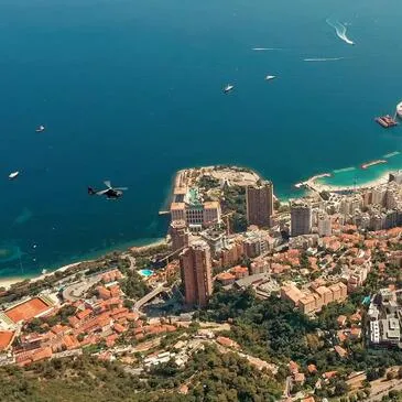 Offrir Baptême de l'air hélicoptère département Alpes Maritimes Offrir Baptême de l'air hélicoptère département Alpes Maritimes