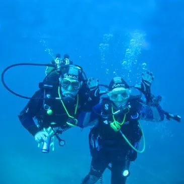 Baptême de Plongée à Fréjus Baptême de Plongée à Fréjus