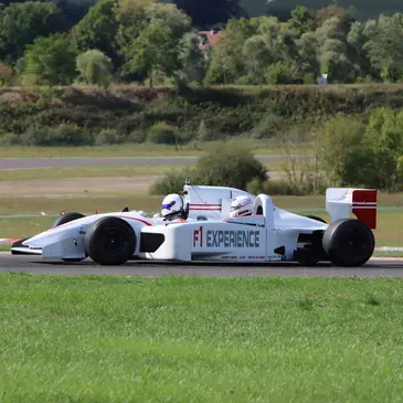 Nièvre (58) Bourgogne - Stage de Pilotage Nièvre (58) Bourgogne - Stage de Pilotage