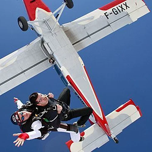 Activité : Saut en Parachute Tandem à La Réole près de Bordeaux